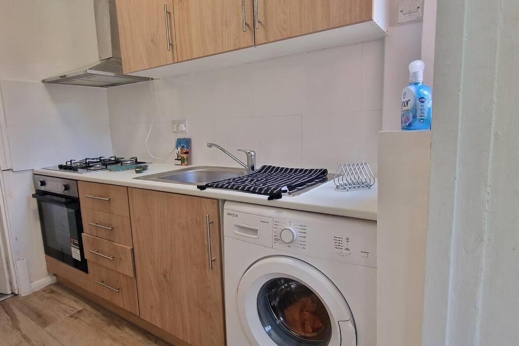 Home In Harrow/Wembley Harrow on the Hill Luaran gambar