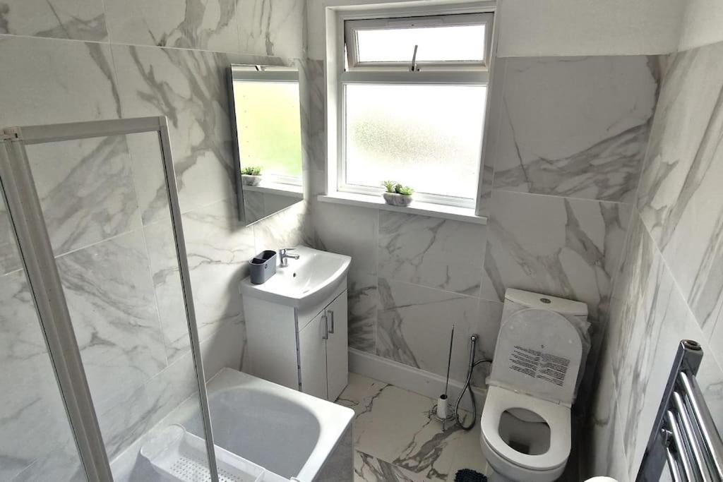 Home In Harrow/Wembley Harrow on the Hill Luaran gambar